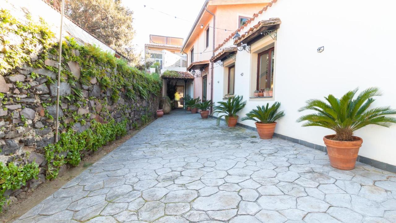 Sa Mola Guest House Bonarcado Екстериор снимка