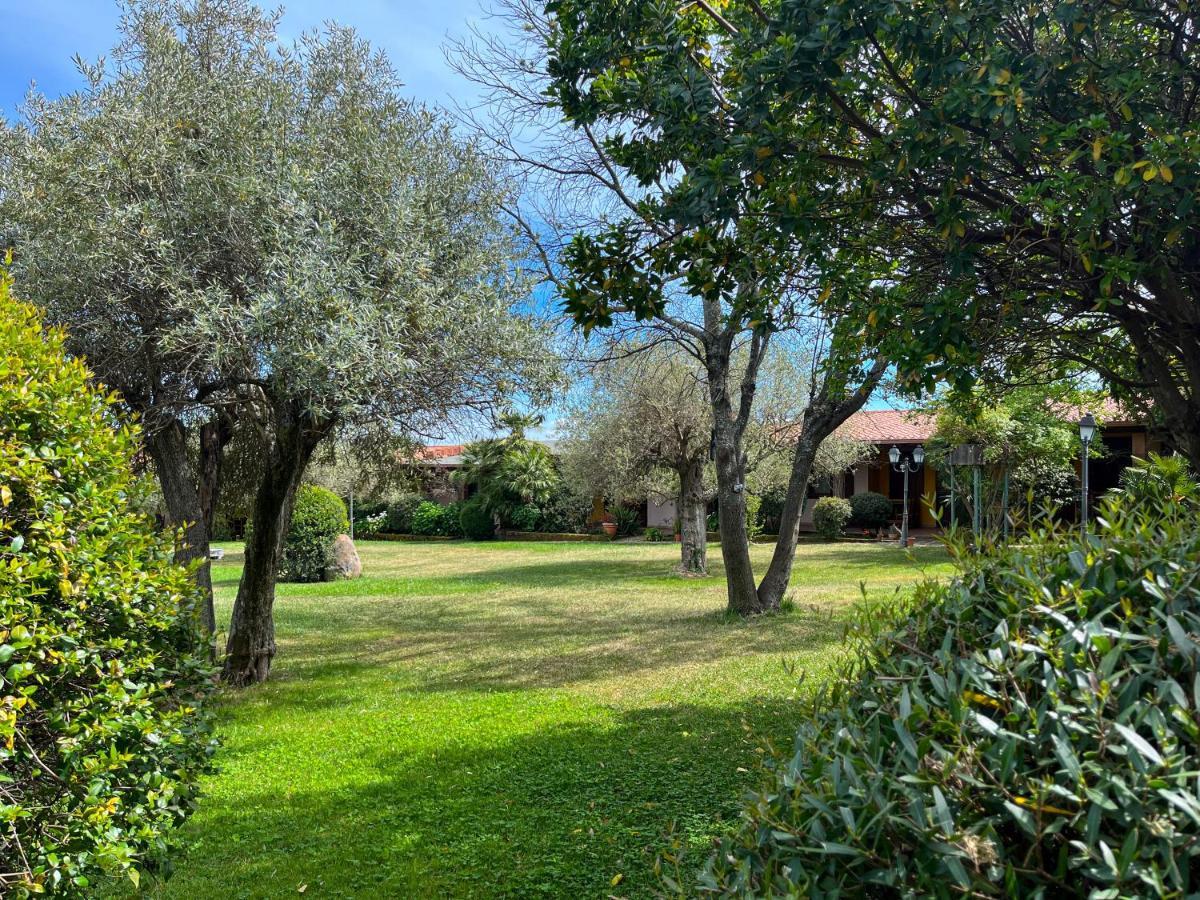 Sa Mola Guest House Bonarcado Екстериор снимка